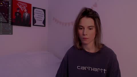 Snapshot of _ni_kiss chatting on 12.13.24 Nika online show from 12.13.24