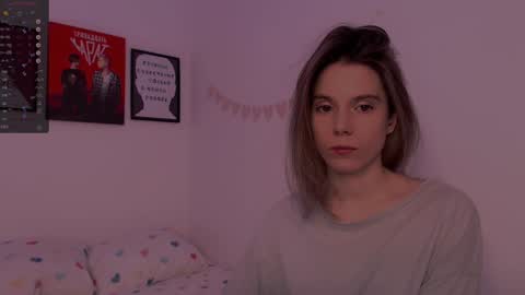 Snapshot of _ni_kiss chatting on 01.10.25 Nika online show from 01.10.25