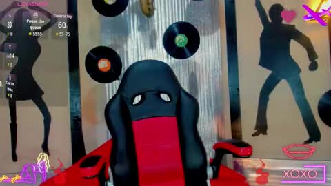 Snapshot of _nickyminach chatting on 09.16.25 Nicky Please help me with your thumbs up its importan online show from 09.16.25