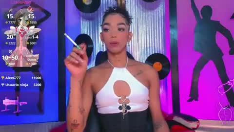 Snapshot of _nickyminach chatting on 07.10.26 Nicky Please help me with your thumbs up its importan online show from 07.10.26