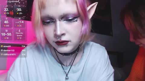 Nicole online show from 11.28.25