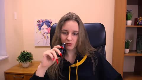 Snapshot of _nicole_new chatting on 01.15.25 Nica online show from 01.15.25