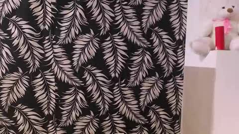 Snapshot of _nicole_new chatting on 02.25.26 Nica online show from 02.25.26