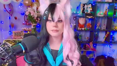 niiky online show from 02.17.26