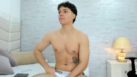 Noah Heyden online show from 02.07.25