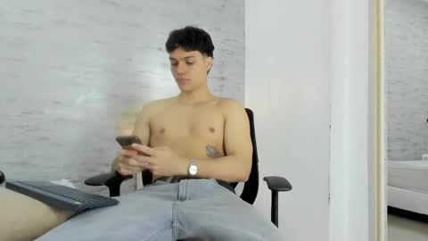 Noah Heyden online show from 02.10.25