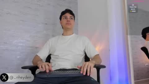 Noah Heyden online show from 03.07.25