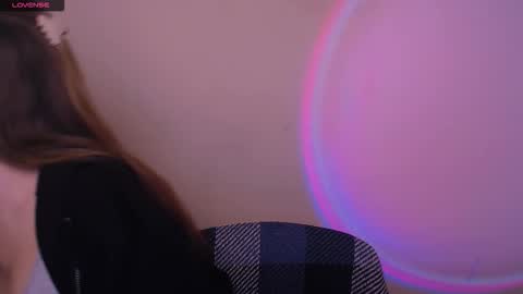 Olivia online show from 11.12.25