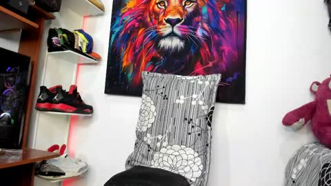 Snapshot of _pantera_09 chatting on 02.19.25 Kevin online show from 02.19.25