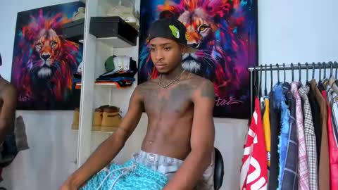 Snapshot of _pantera_09 chatting on 10.26.25 Kevin online show from 10.26.25