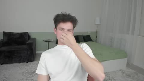 Henry online show from 04.30.26