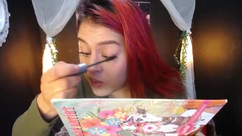 Snapshot of _poison_sweet chatting on 12.15.24 Laura online show from 12.15.24