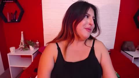 Laura online show from 12.20.25