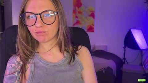 Snapshot of _private_person_ chatting on 12.03.24 HADLY today day-off see u online 0112 online show from 12.03.24