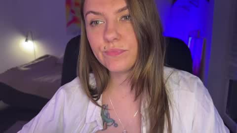 Snapshot of _private_person_ chatting on 12.07.24 HADLY today day-off see u online 0112 online show from 12.07.24