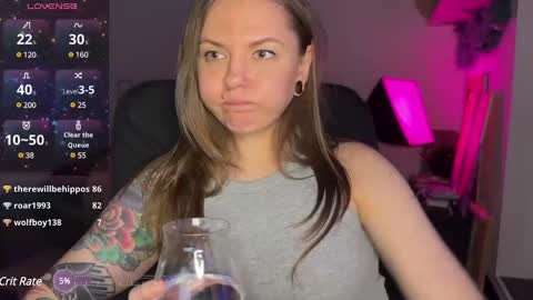 Snapshot of _private_person_ chatting on 01.06.25 HADLY today day-off see u online 0112 online show from 01.06.25