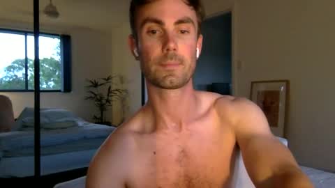 _r3ve_ online show from 12.14.25