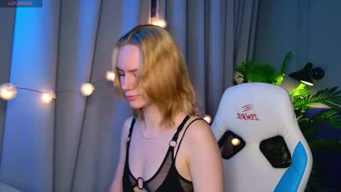 im Amy online show from 12.22.25