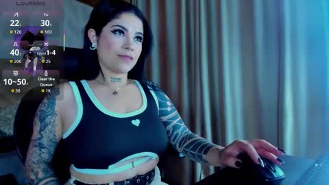 Raven online show from 11.28.25