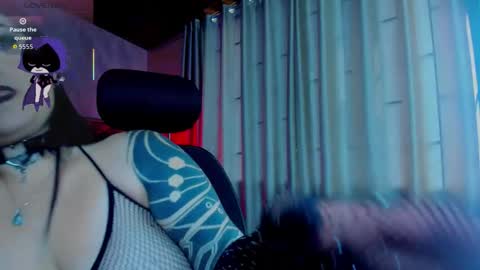 Raven online show from 12.18.25