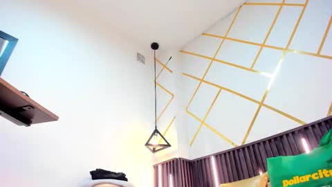 Snapshot of _rebecca1 chatting on 10.21.25 rebecca online show from 10.21.25