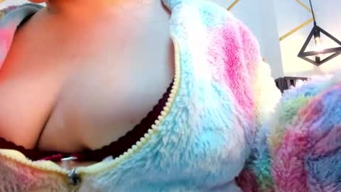 Snapshot of _rebecca1 chatting on 10.30.25 rebecca online show from 10.30.25