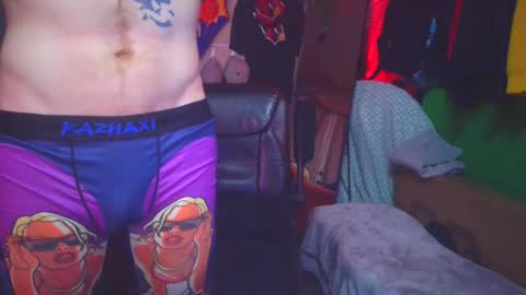 REDxxx online show from 01.05.25