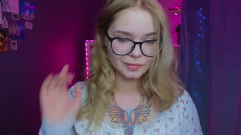 LISSAPVT IS OPEN online show from 03.02.25