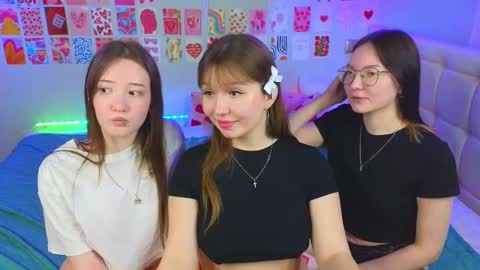 LISSAPVT IS OPEN online show from 03.12.25