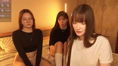 LISSAPVT IS OPEN online show from 11.15.25