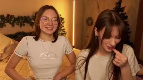 LISSAPVT IS OPEN online show from 12.17.25