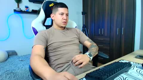 Roberto online show from 02.04.25