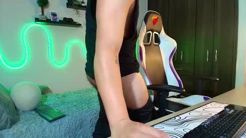 Roberto online show from 02.15.25