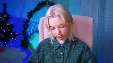 Snapshot of _rockstone_ chatting on 12.20.24 Rock stone online show from 12.20.24