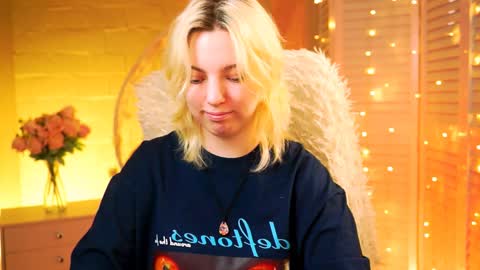 Snapshot of _rockstone_ chatting on 02.08.25 Rock stone online show from 02.08.25