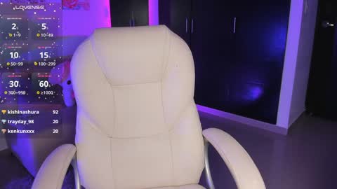   online show from 02.06.25