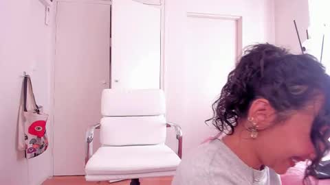 Sandyy online show from 02.14.25