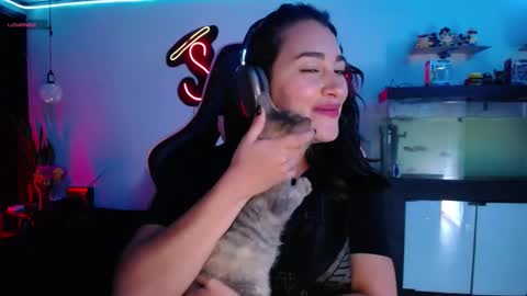  SantaLove  online show from 01.24.25