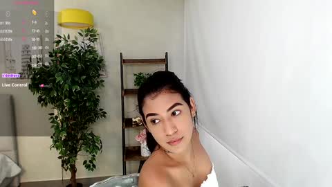 Snapshot of _sassy_girl chatting on 01.20.25 Sassy Girl online show from 01.20.25