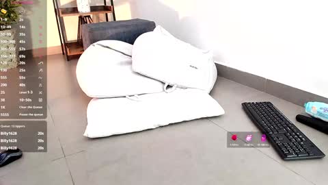 Snapshot of _sassy_girl chatting on 01.28.25 Sassy Girl online show from 01.28.25