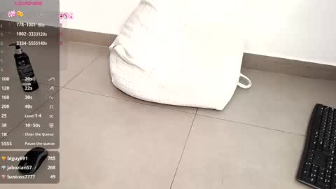 Snapshot of _sassy_girl chatting on 02.24.25 Sassy Girl online show from 02.24.25