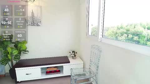 Snapshot of _sassy_girl chatting on 09.24.25 Sassy Girl online show from 09.24.25