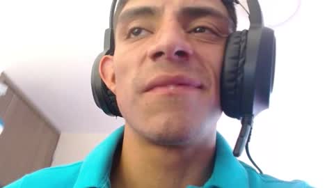 SCHNEIDER online show from 10.04.25