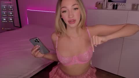 Kat online show from 10.17.25