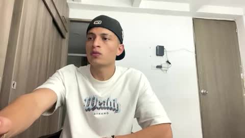 Snapshot of _sexy_jack chatting on 05.21.26 Juan Pablo-independent model online show from 05.21.26