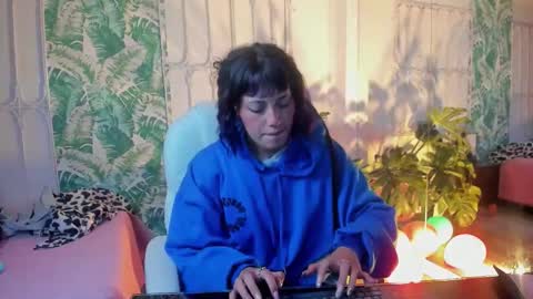 _sharlotte777 online show from 01.12.26