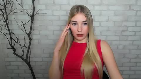 Snapshot of _snow_queen__ chatting on 12.03.24 Rachel online show from 12.03.24