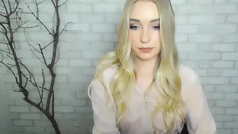 Snapshot of _snow_queen__ chatting on 12.05.24 Rachel online show from 12.05.24