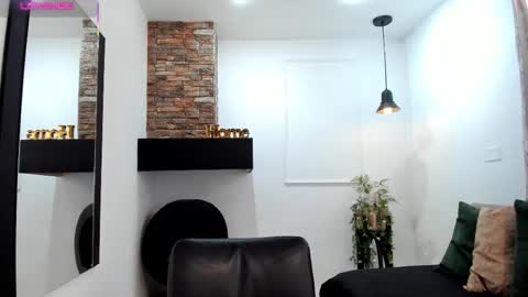    640  200   online show from 09.14.25