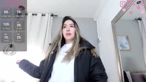 Snapshot of _sofia_cruz chatting on 07.12.26 640 200 online show from 07.12.26